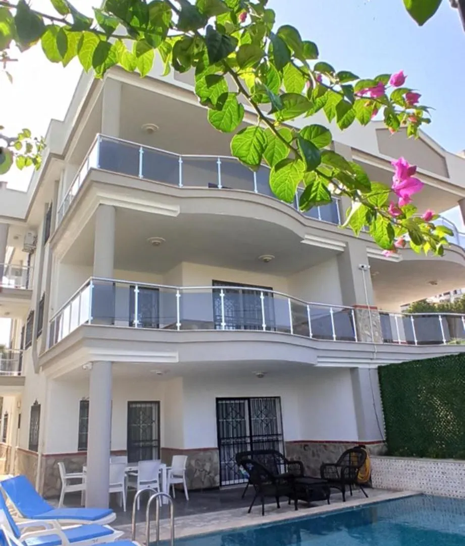 Begonville Villas Ladies Beach 库萨达斯