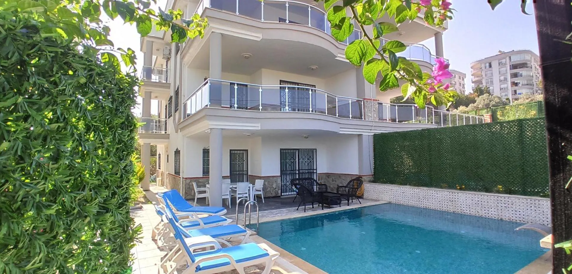 Begonville Villas Ladies Beach 库萨达斯