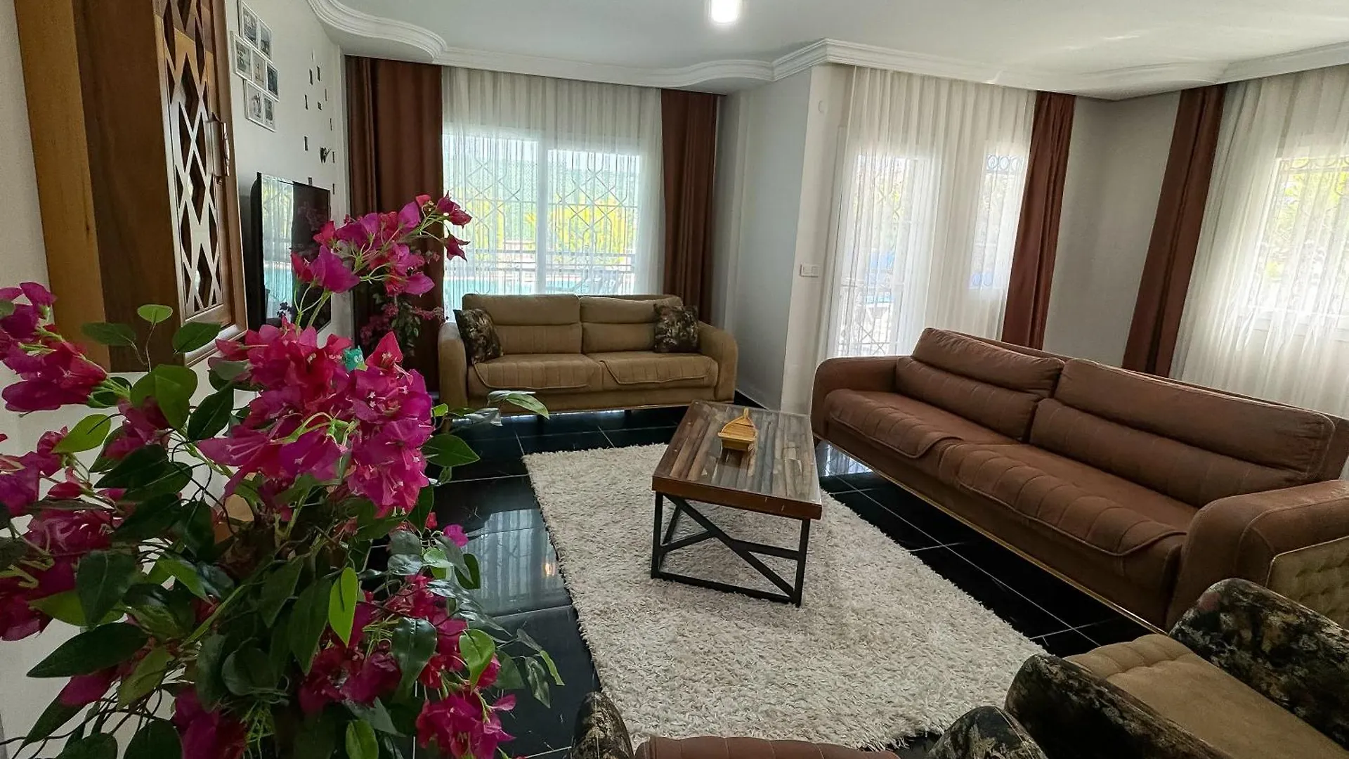 Begonville Villas Ladies Beach 库萨达斯